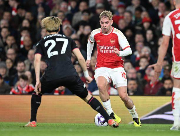 b体育下载-【复盘】轮换不误英超争冠，阿森纳精锐静候拜仁